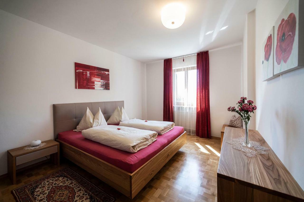 Gaestehaus Pfuss Caldaro Exteriér fotografie